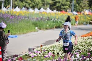 BIB: 
                            <button type="button" onclick="openModal(27793672)" class="btn btn-primary btn-sm float-right btn-popup" data-toggle="modal" data-target=".modal-high-quality">
                        <i class="fas fa-shopping-cart"></i> Add to Cart
                    </button>
                                            <button type="button" onclick="isThisMe(27793672, true)" class="btn btn-success btn-sm float-right btn-popup btn-isme hidden" data-toggle="tooltip" data-placement="bottom" title="นี่คือรูปของคุณใช่ไหม คลิกที่นี่เพื่อเอาเข้าอัลบั้ม">
                        <i class="fas fa-plus"></i> Add to album
                    </button>
                    <button type="button" onclick="isThisMe(27793672, false)" class="btn btn-warning btn-sm float-right btn-popup btn-isnotme hidden">
                        <i class="fas fa-ban"></i> Remove from album
                    </button>